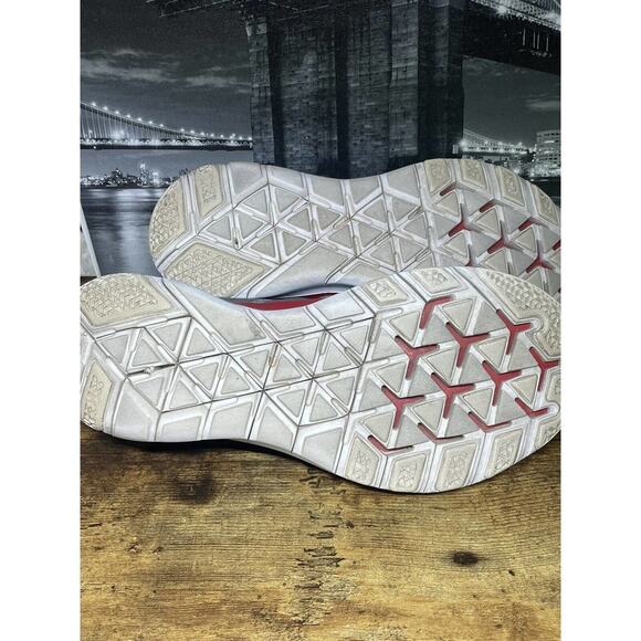 Nike Free Train Virtue Hustle Heart Day Kevin Heart Men\'s Shoe\'s Sneaker Size 13 main image 4